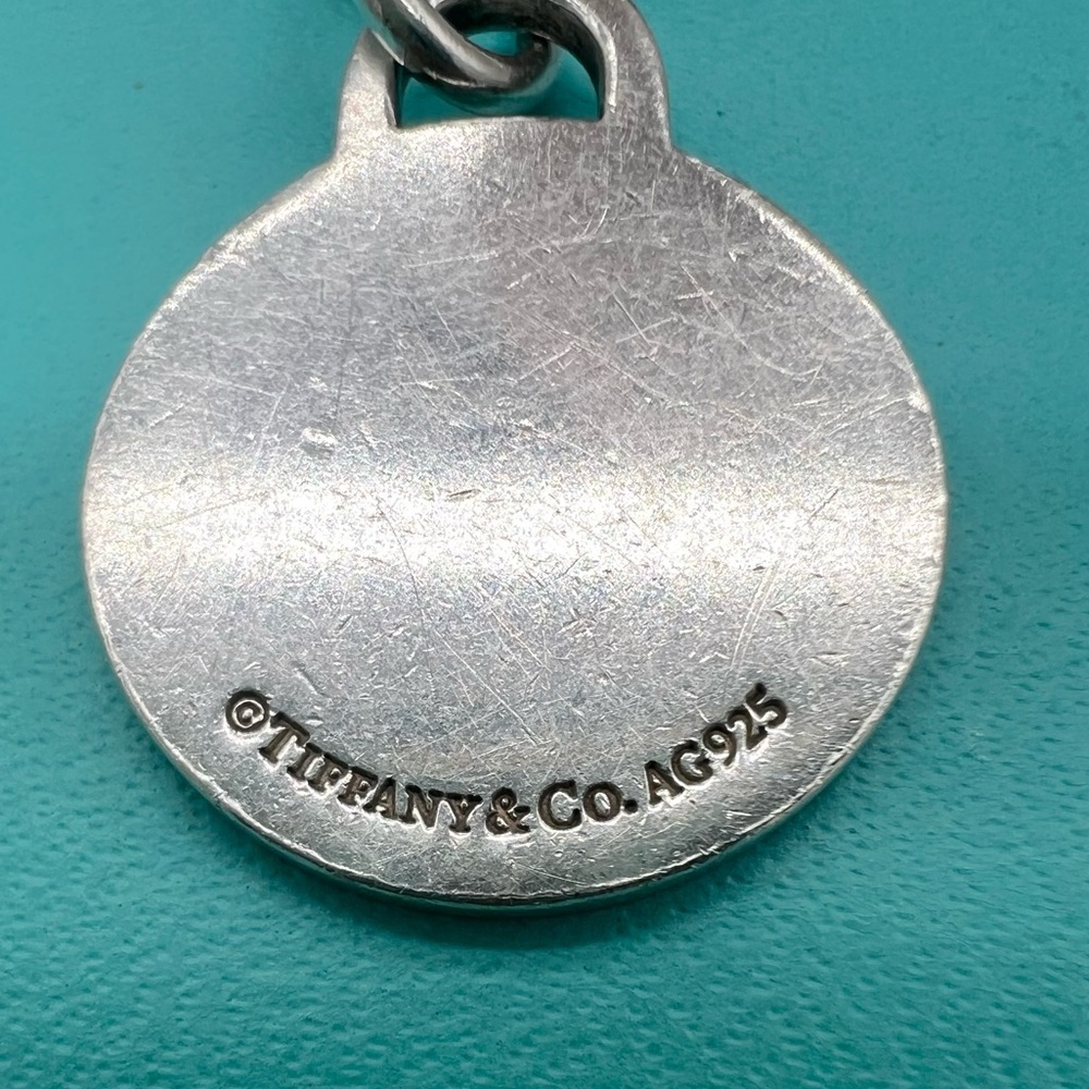 🔴Authentic TIFFANY & CO Sterling Silver RTT Round Tag Charm Bracelet🔴 - Picture 7 of 9